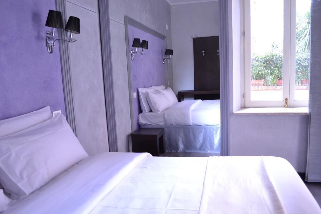 Pensionat Tiburtina House Rom