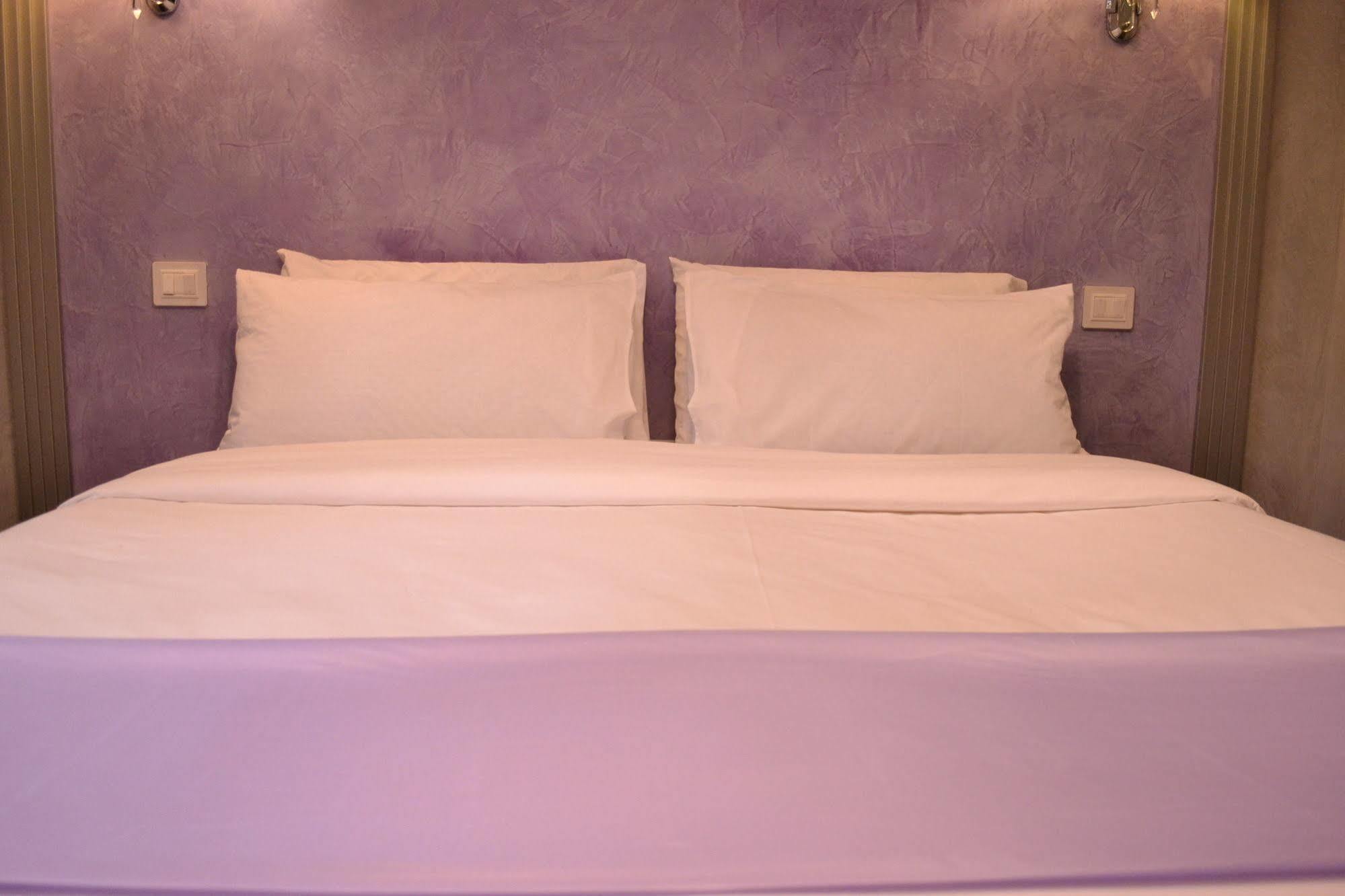 Pensionat Tiburtina House 2*